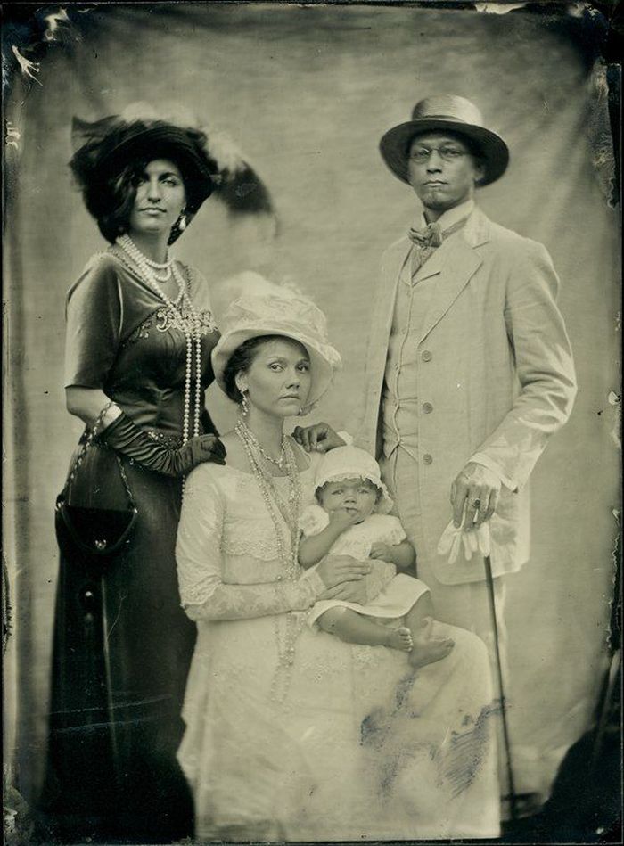 Фотоссесия в образах 1914 года на амбротип